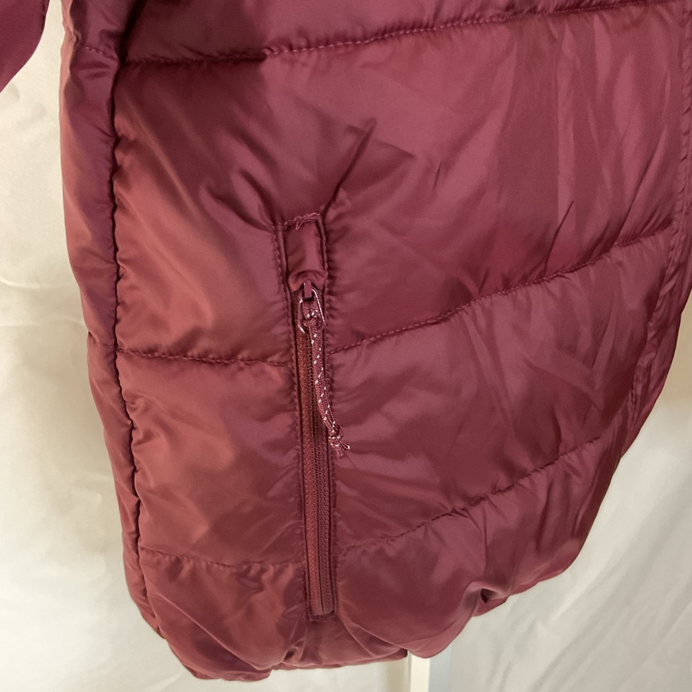 Levi's Maroon Jacket - Picture 12 of 12